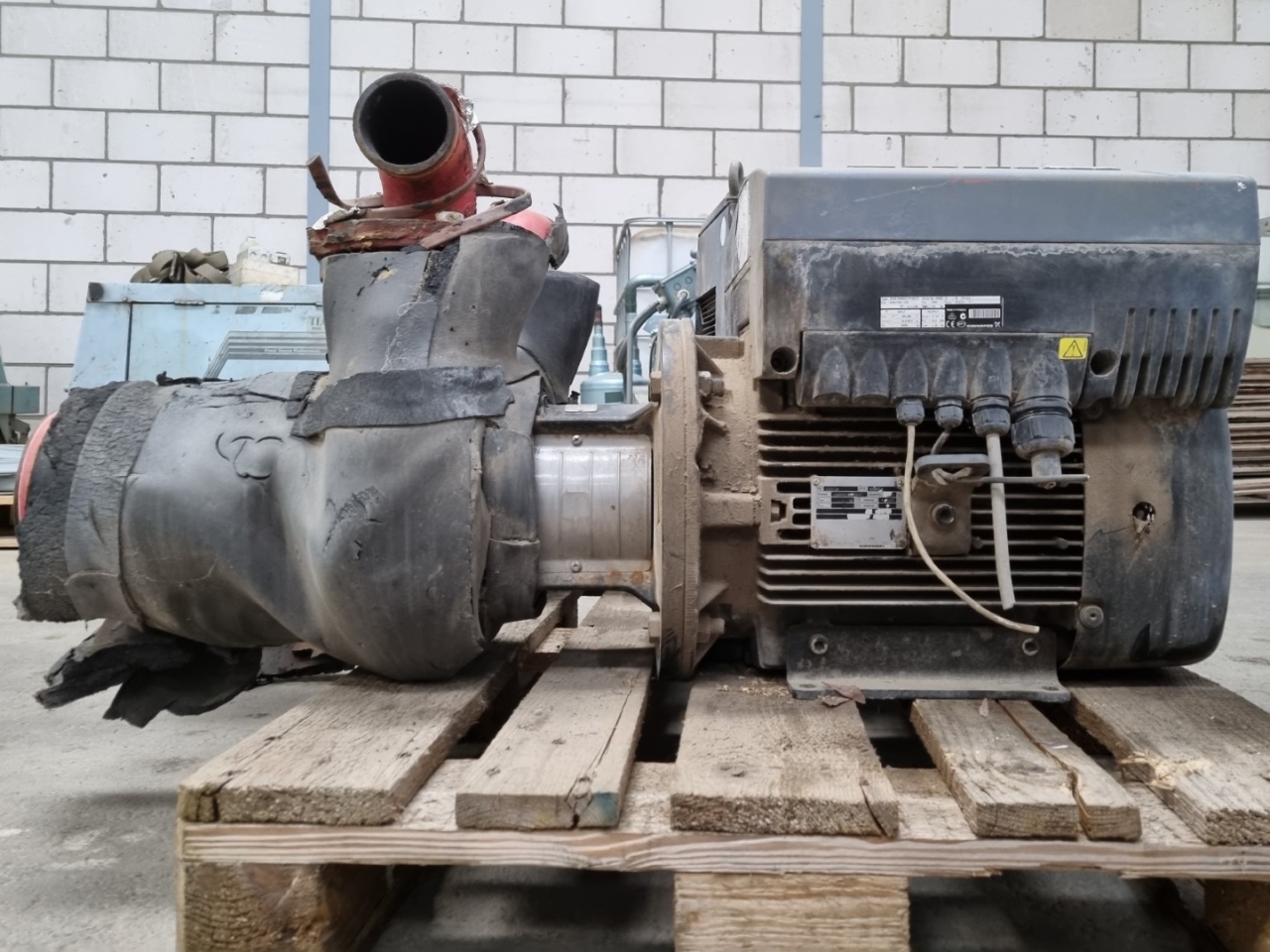 Used Grundfos Nbe X F A Bqqe Water Pump Hos Bv