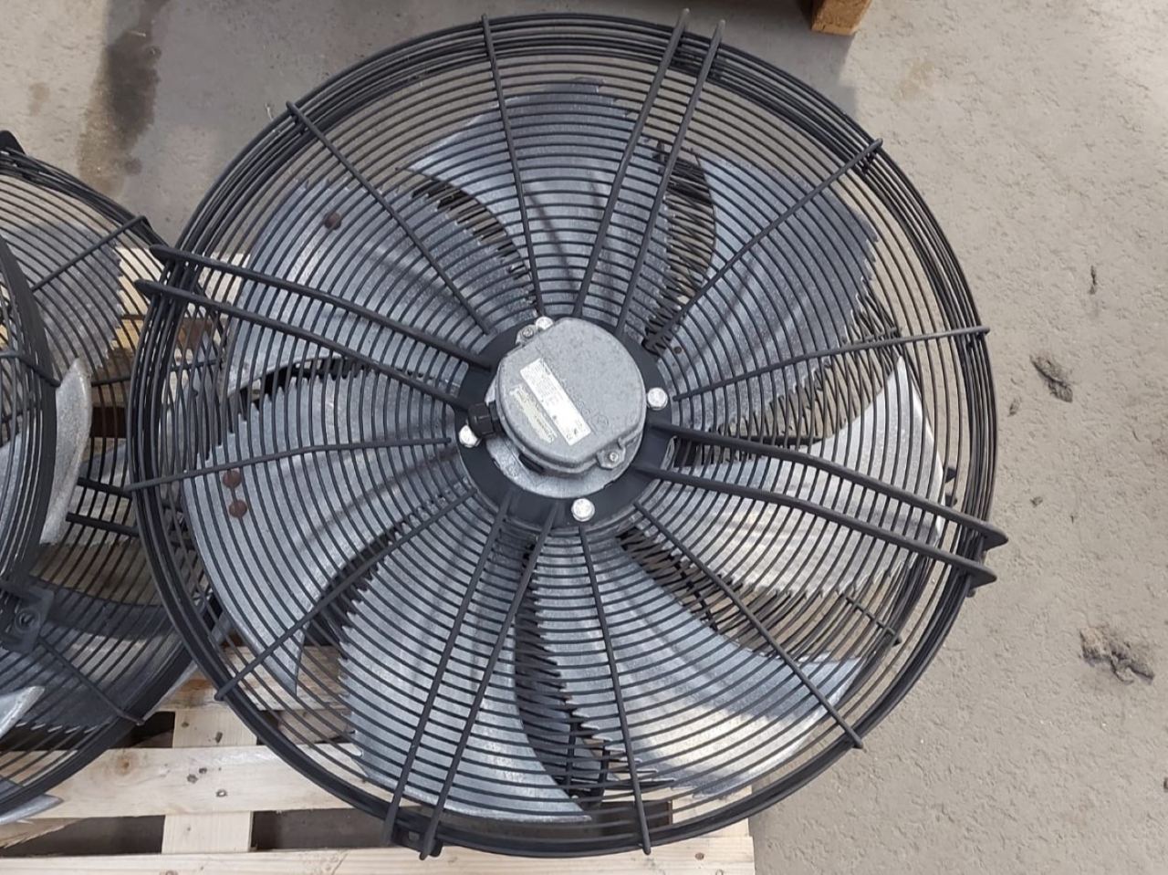 Used Ziehl-Abegg FN071-ADI-6F-V7P1 fan - HOS BV