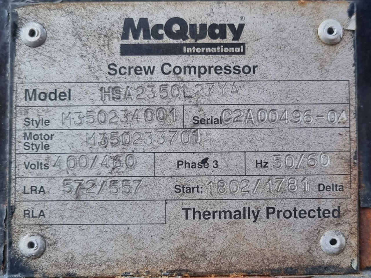 Used McQuay HSA2350L27YA screw compressor - HOS BV