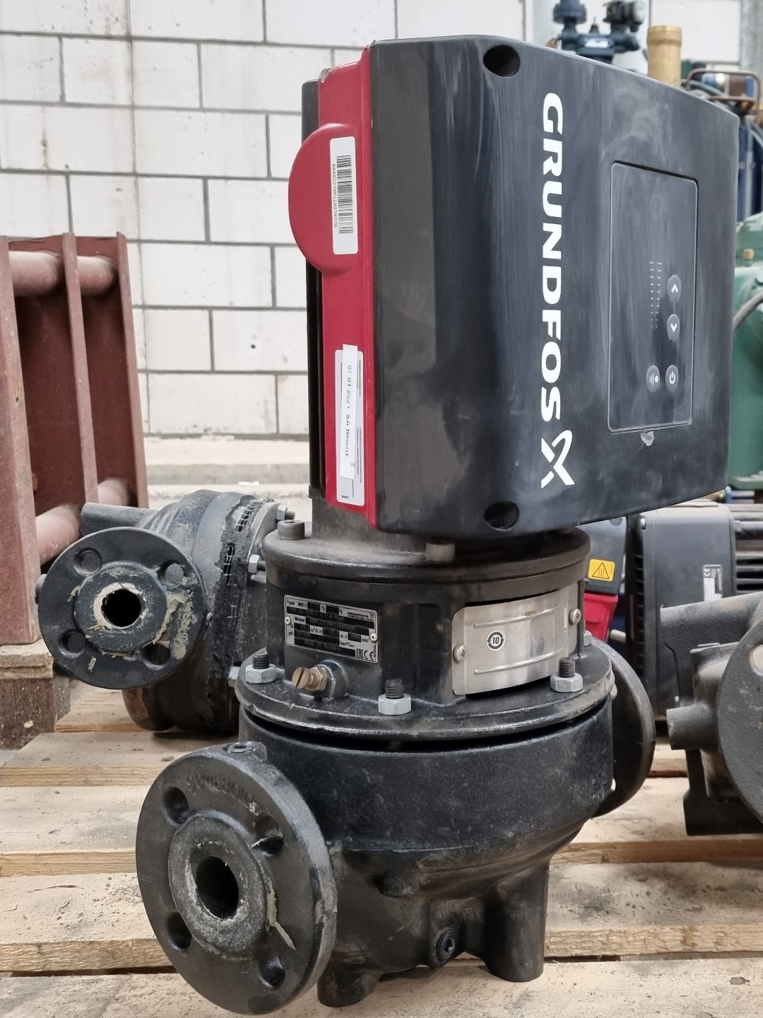 Used Grundfos Tpe A F A Bqqe Water Pump Hos Bv